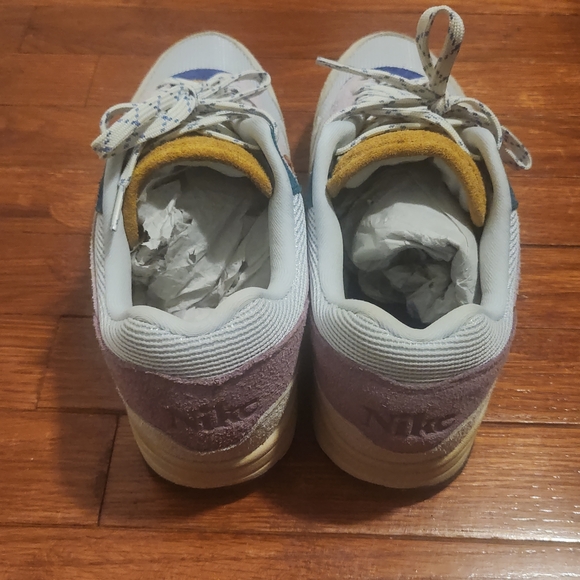 Nike Women's Sneakers - White, Blue, Pink, Yellow - Picture 3 of 3